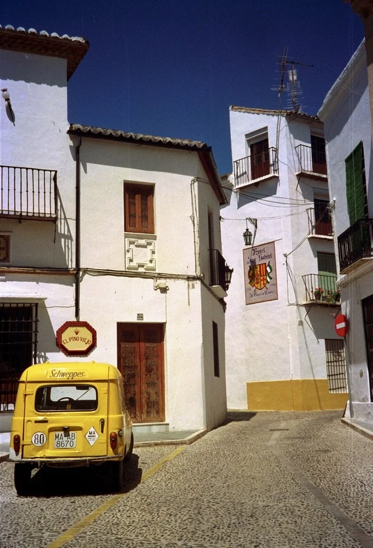  Ronda, España June 2000.  Digitized Kodachrome 64 taken with a Minolta SRT. 