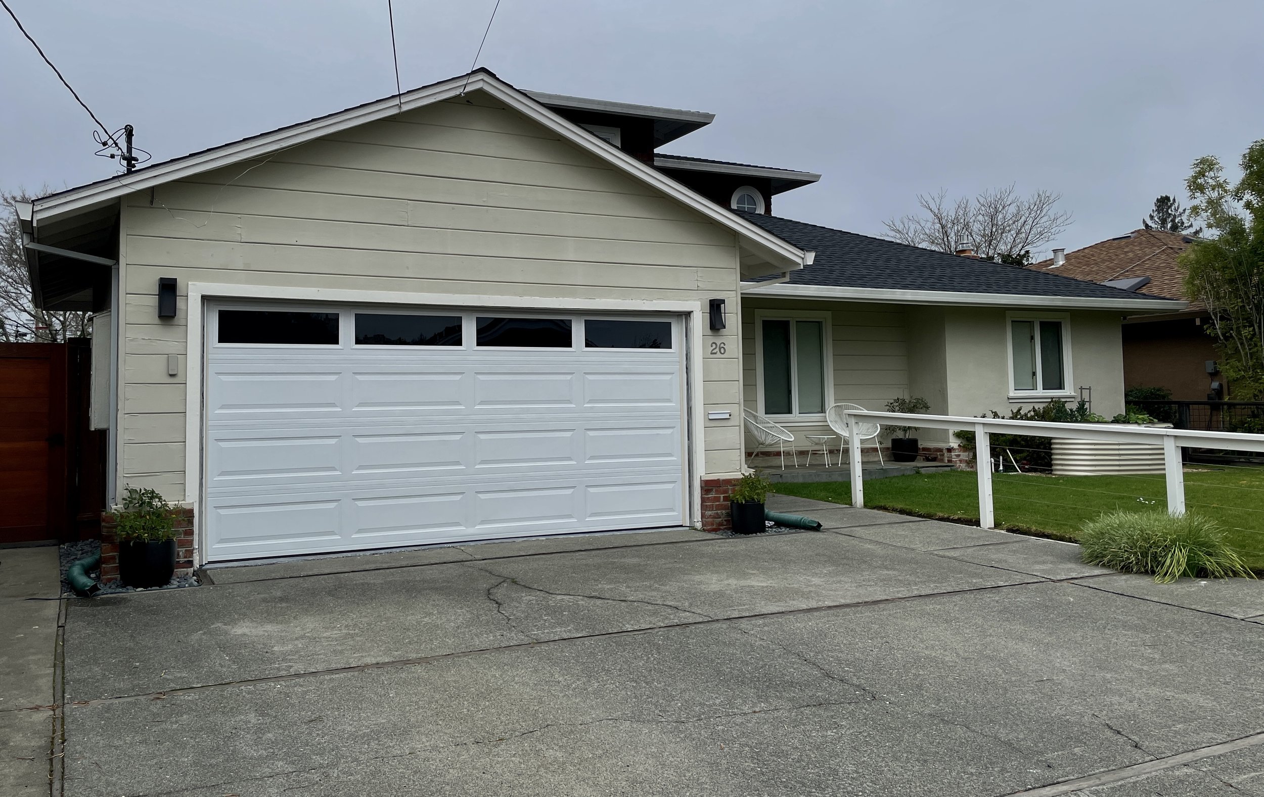  An original driveway. 