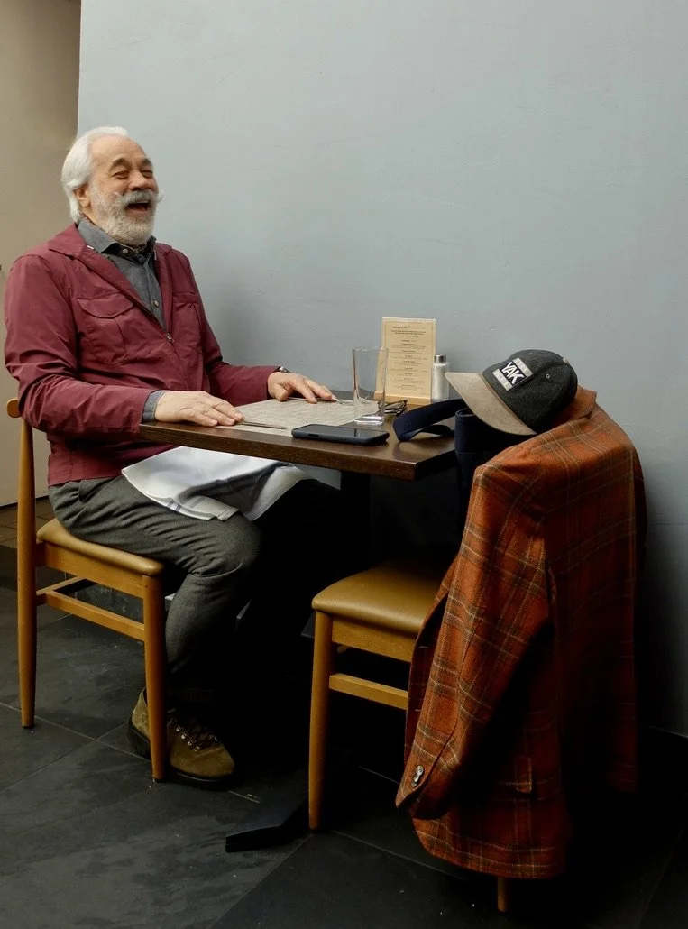  Massimo Bizzocchi Massimo "is held in the highest esteem by the 'A' list retail legends in the US, by the world class firms he represents as well as by all members of the media." 