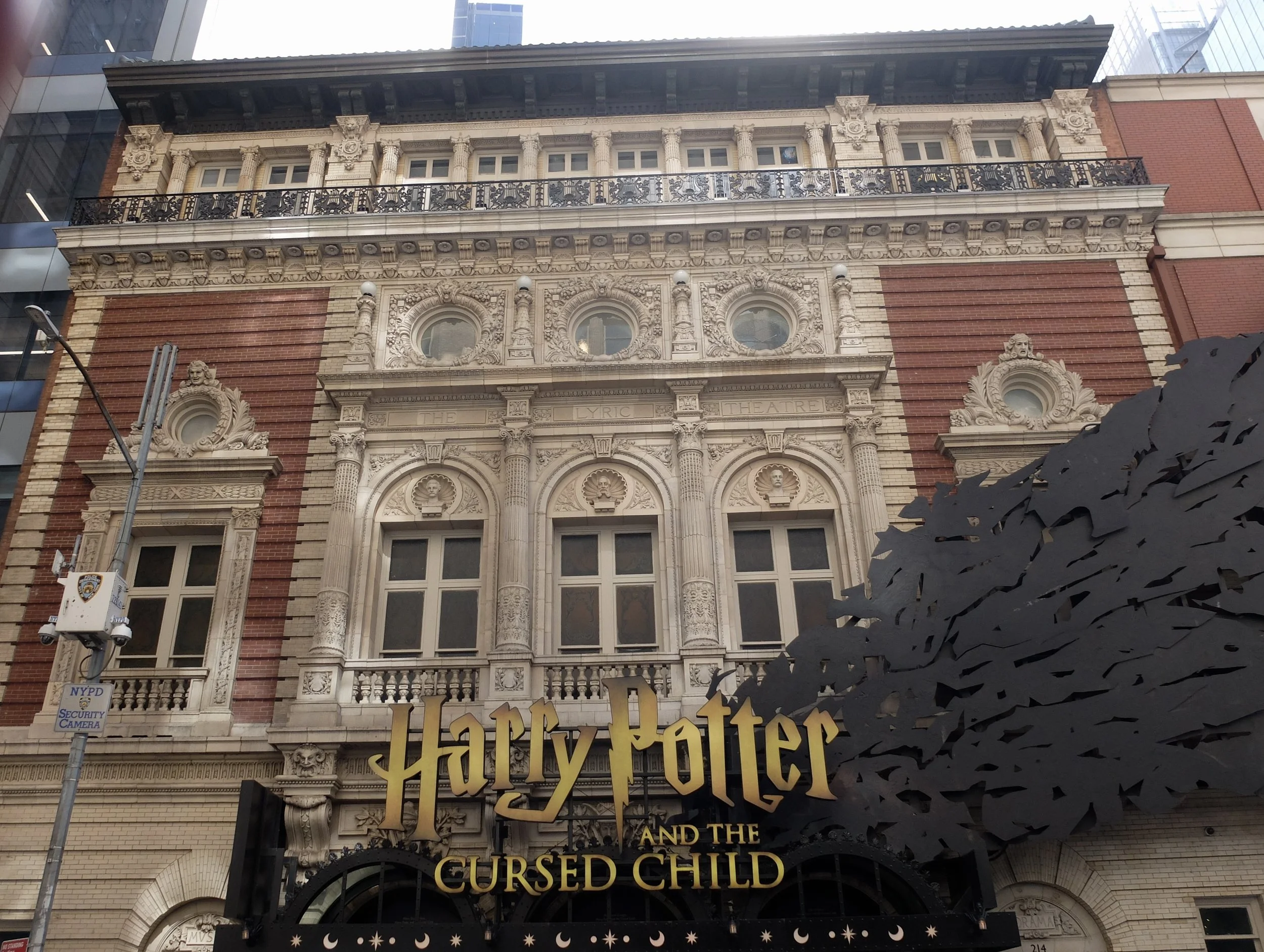  The ca. 1903-1920 LYRIC THEATRE was totally redone in 1998. 