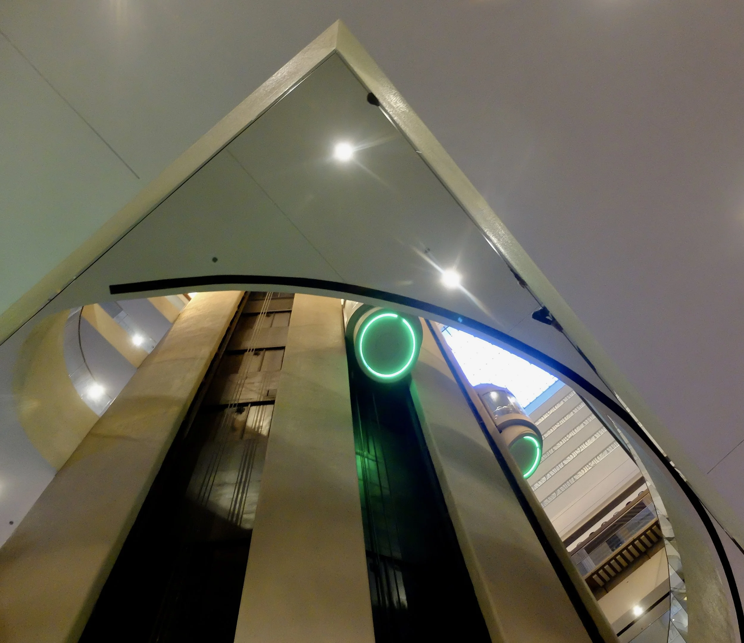  Elevators at New York Marriott Marquis in Times Square, The View Restaurant, Bar &amp; Lounge.    Tony Robins did say that inside,… 