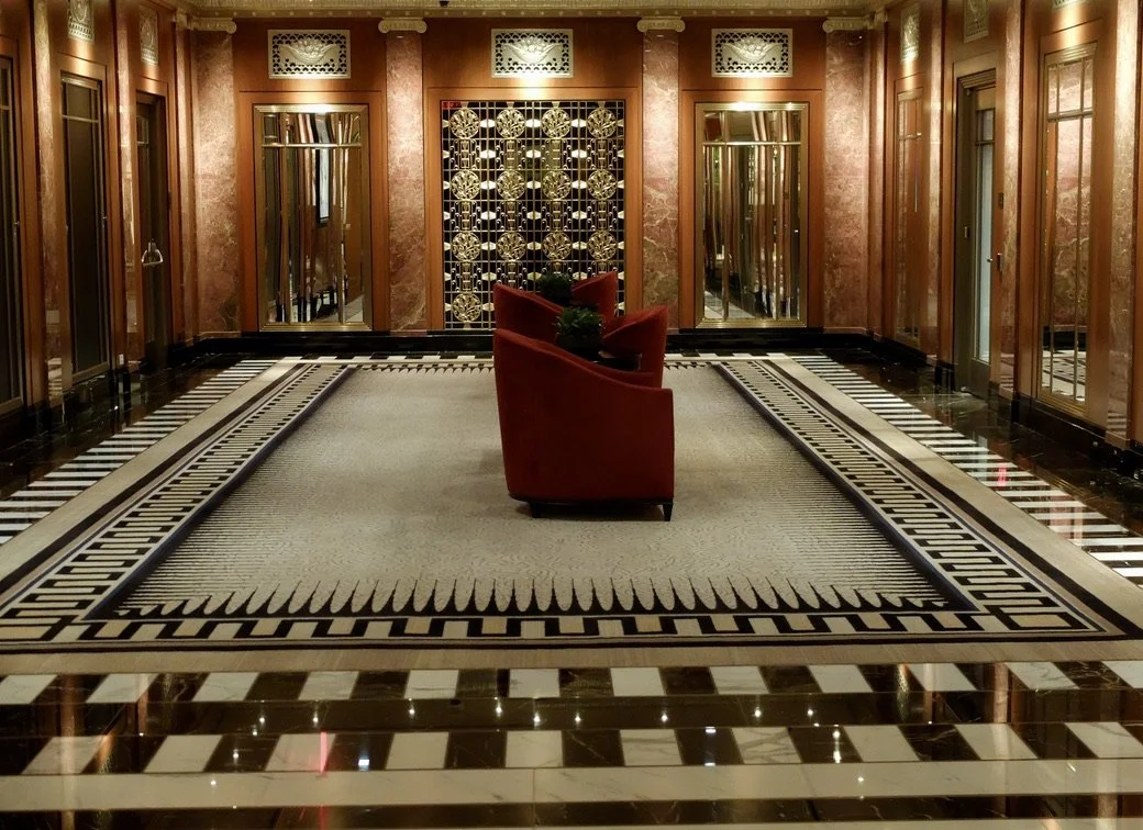  Waldorf Astoria Hotel tour with Noel.                            