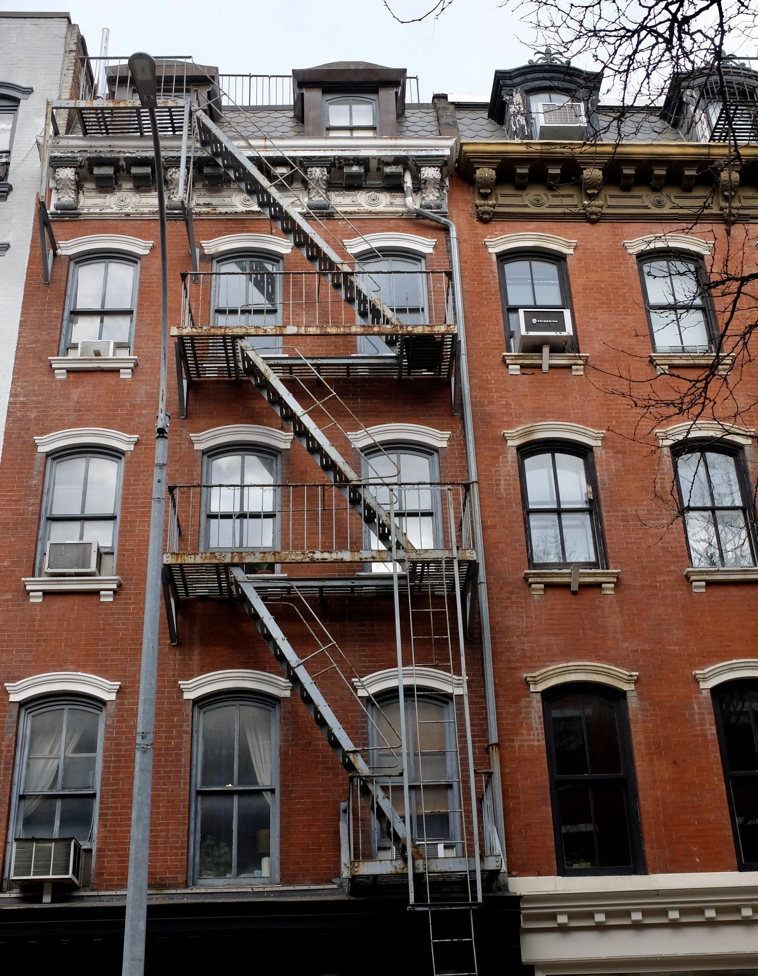  On a Municipal Art Society tour in Brooklyn, Suzanne Spellen &amp;/or Morgan Munsey mentioned an old NYC ordinance.  The ordinance allowed that fourth floor to be built &amp; then be exempt from property tax.   