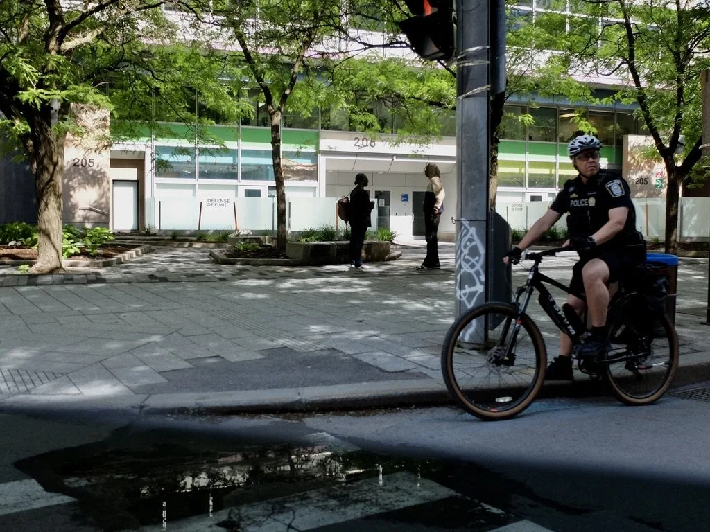  Bicycle policeman in Montréal. 