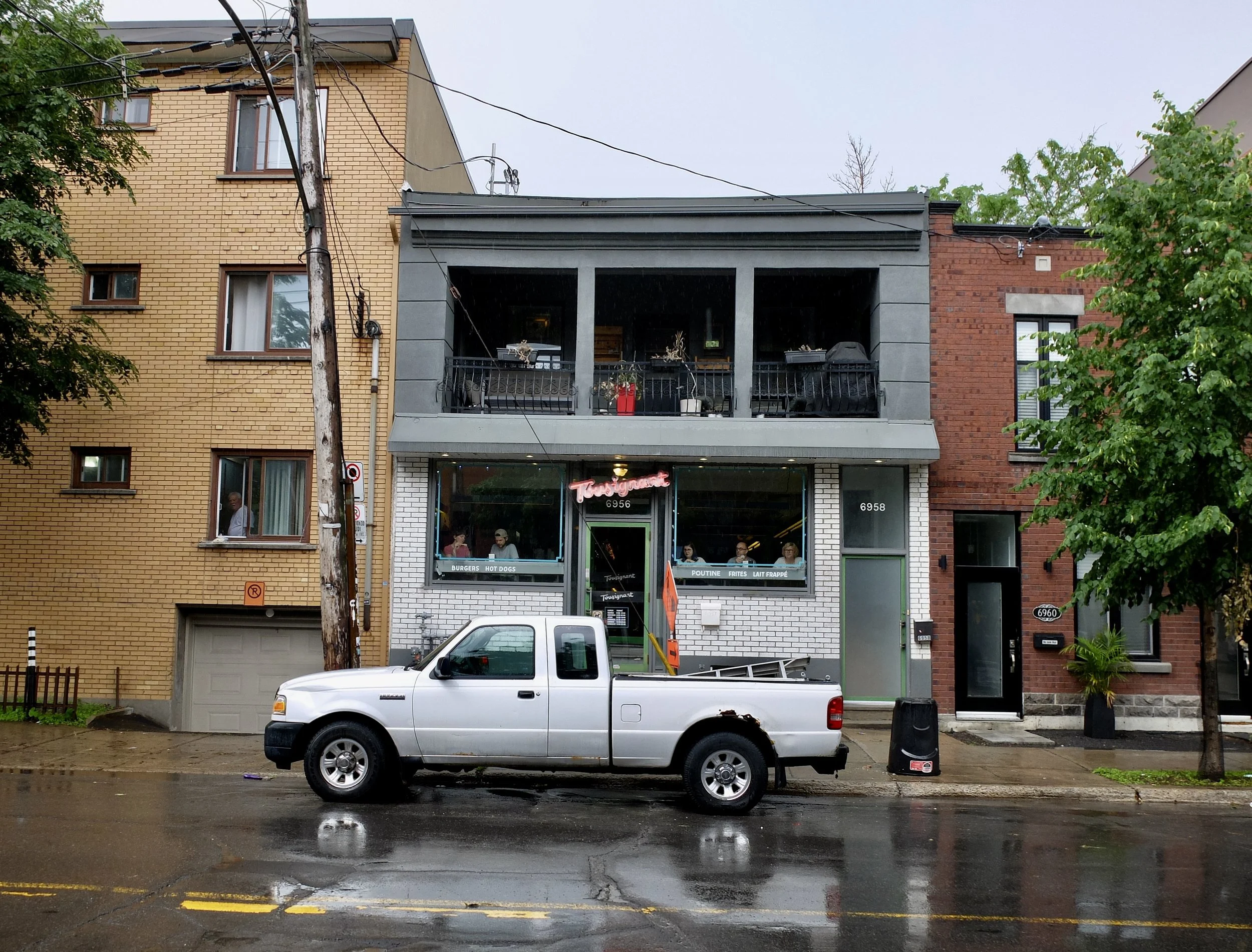  Beyond the Market walking tour with Jesse -Restaurant Chez Tousignant - Burger et Hot-Dog  "The embodiment of the idea of a hand full of chefs who toasted, late at night: what if we created a place to transform fast food? The salt in the butter. Pre