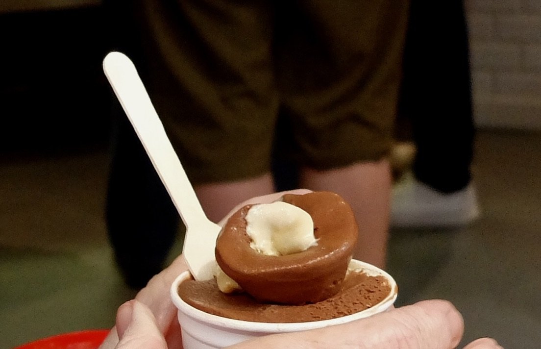  Havre-au-Glaces et Sorbets.   Jean-Talon Market.  Beyond the Market Montréal walking tour with Jesse. 