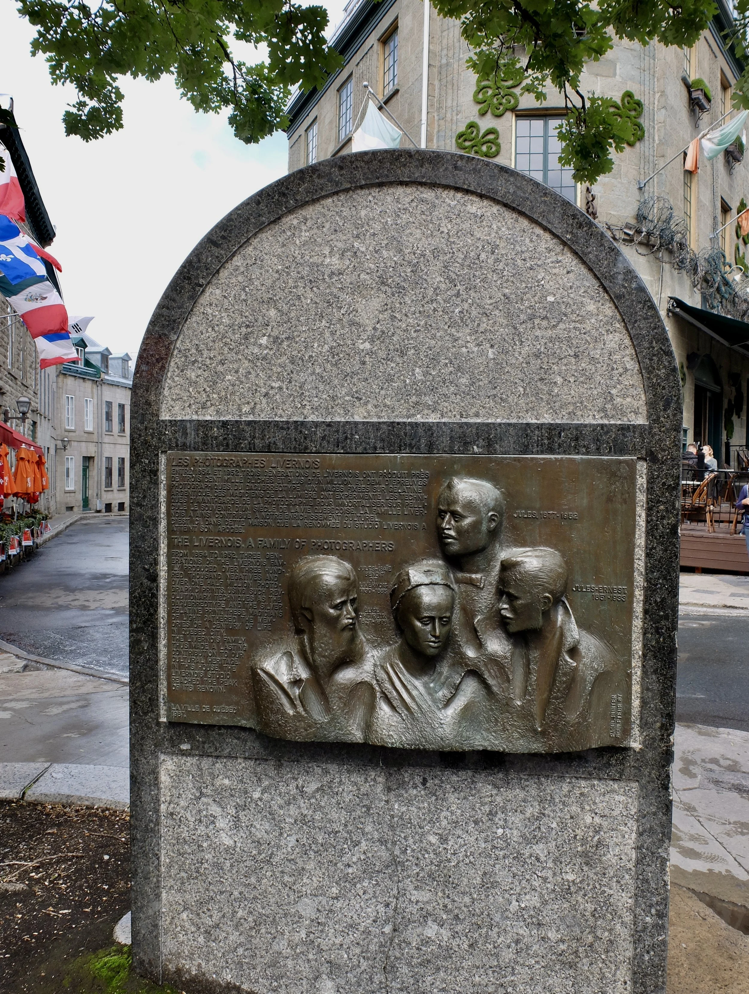  The Livernos.  A family of photographers.  Move in close to read. Old Québec City.              