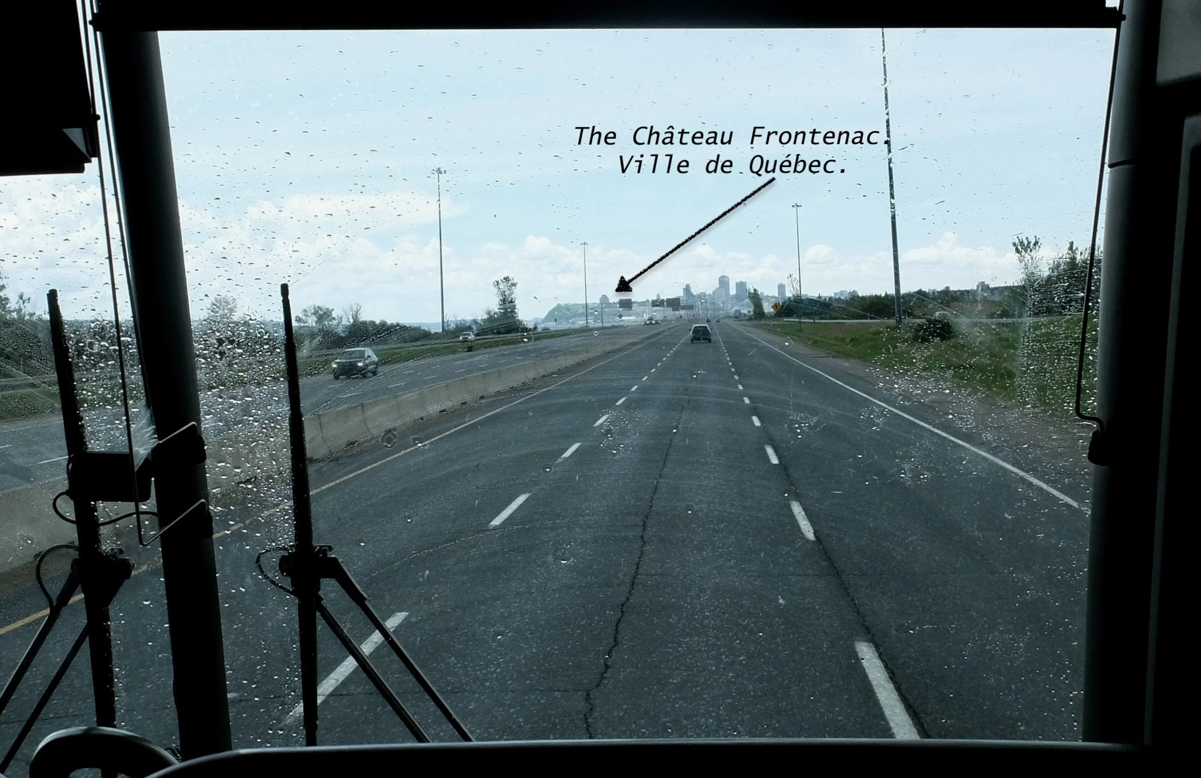  On the bus returning to Québec City from the side trip to the Montmorency Falls.  This gives you an idea of the geography of Québec City. 