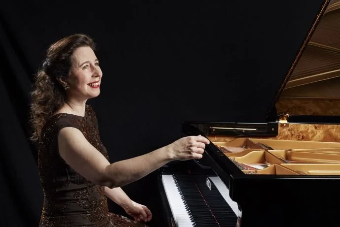 Orpheus & Angela Hewitt: J.S. Bach's Keyboard Concertos