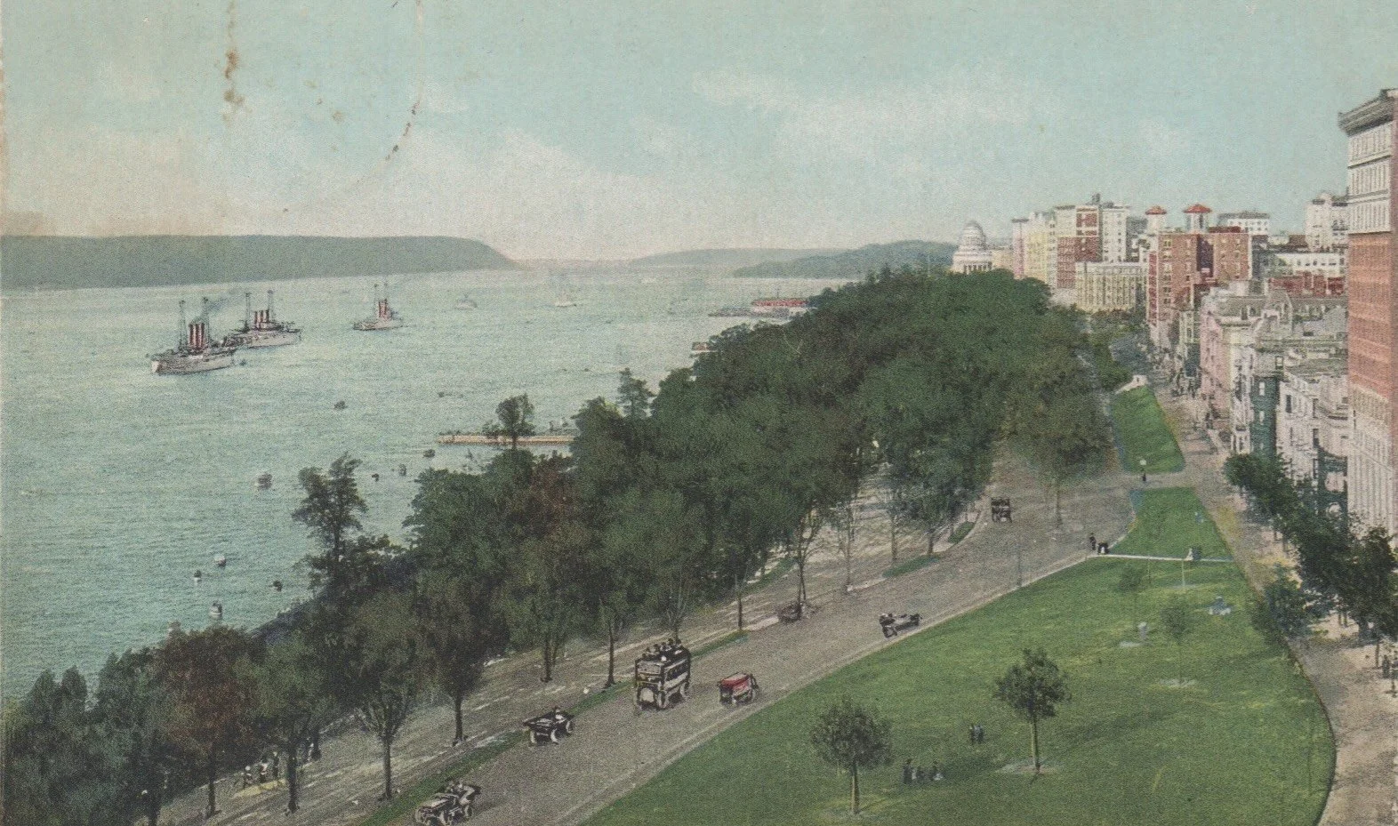 riversidedrivepostcard1916-3.jpeg