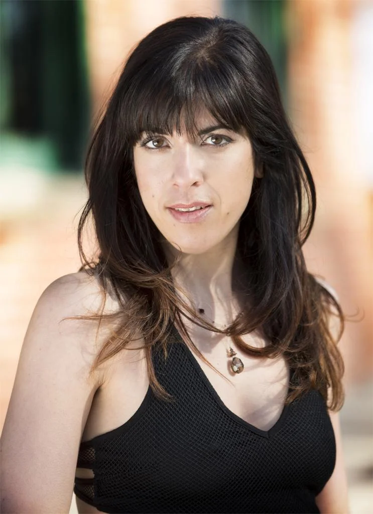 Cara Cruickshank.jpg