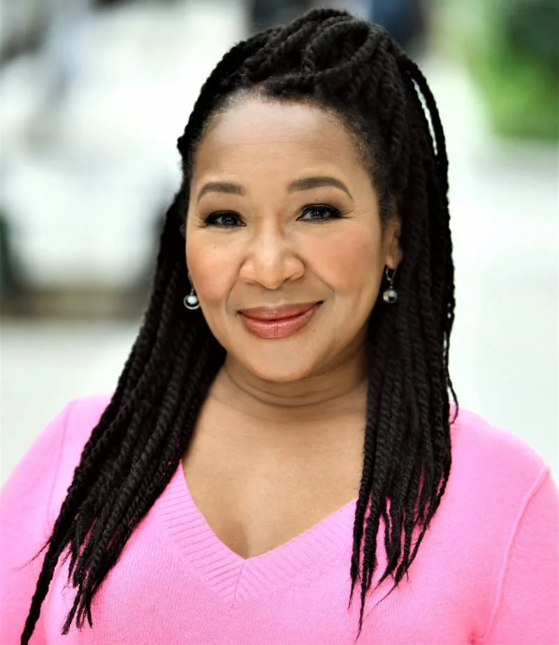 Andrea Frierson - FEATURED ARTISTS