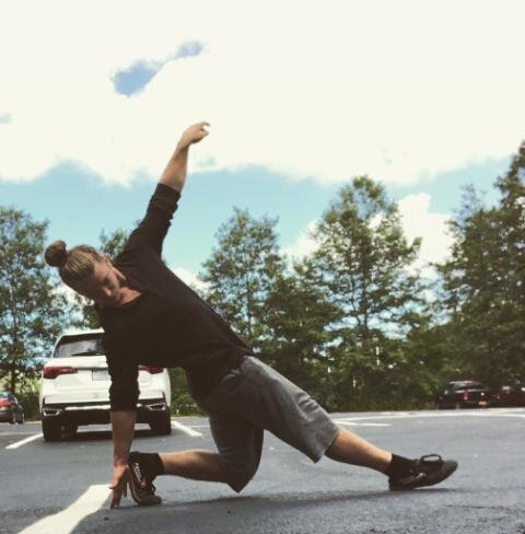 Performing a deep diagonal stretch - after a long period of practice.