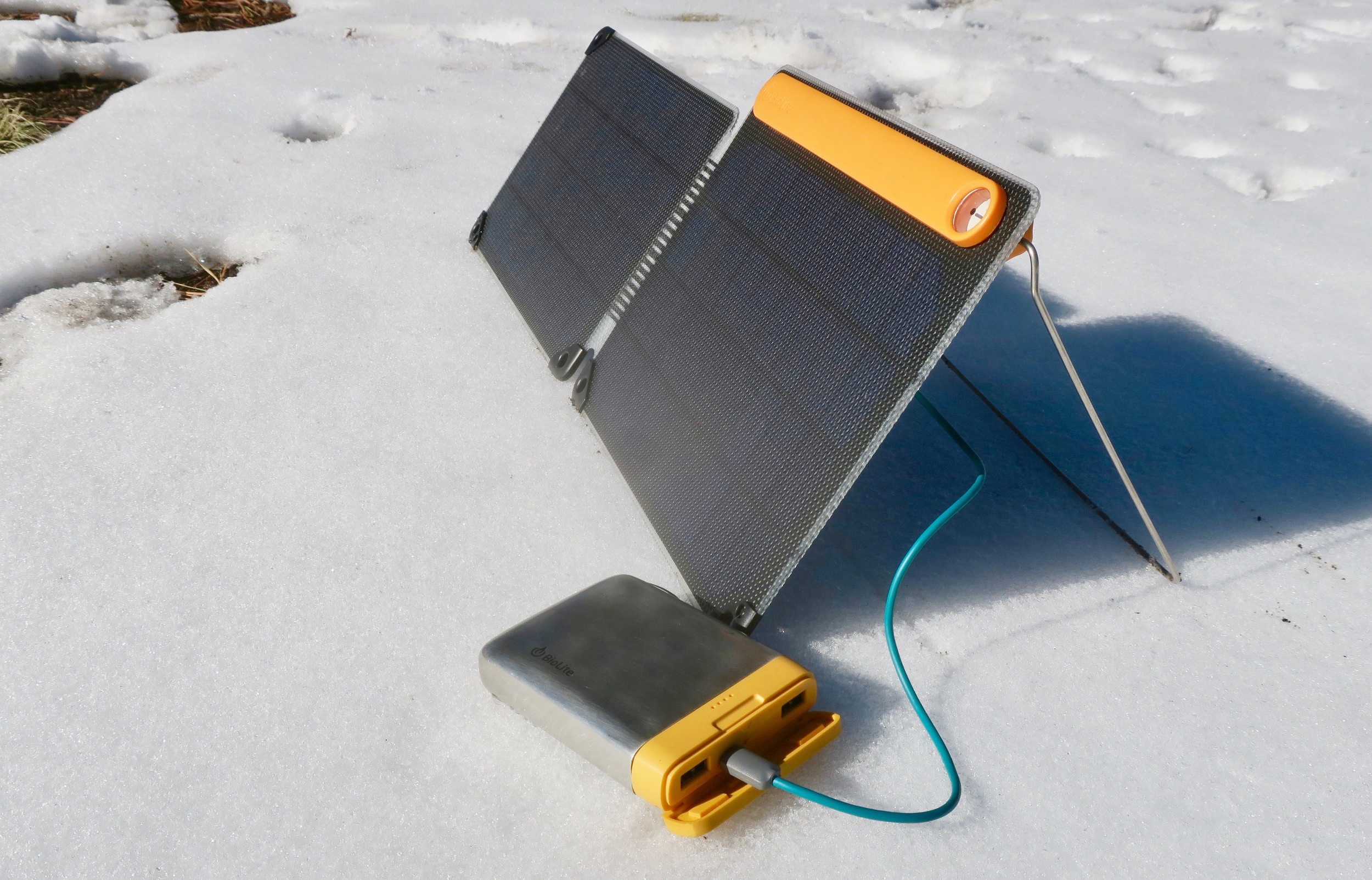 Field Review: BioLite SolarPanel 10+ and Charge 40 Battery Bank — Off-Grid  Backcountry Adventures
