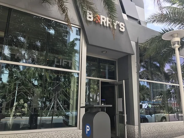 Barry's.jpg