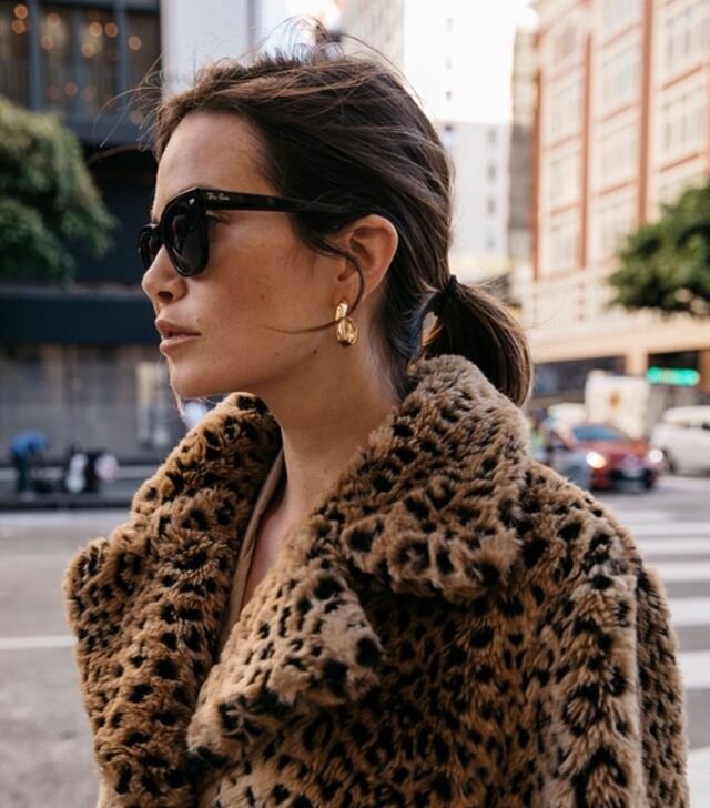 We know you&rsquo;ve been waiting for our legendary Jeanne hoops to come back in stock, that&rsquo;s why we&rsquo;ve added a wait list to sign up on our site. 🖤