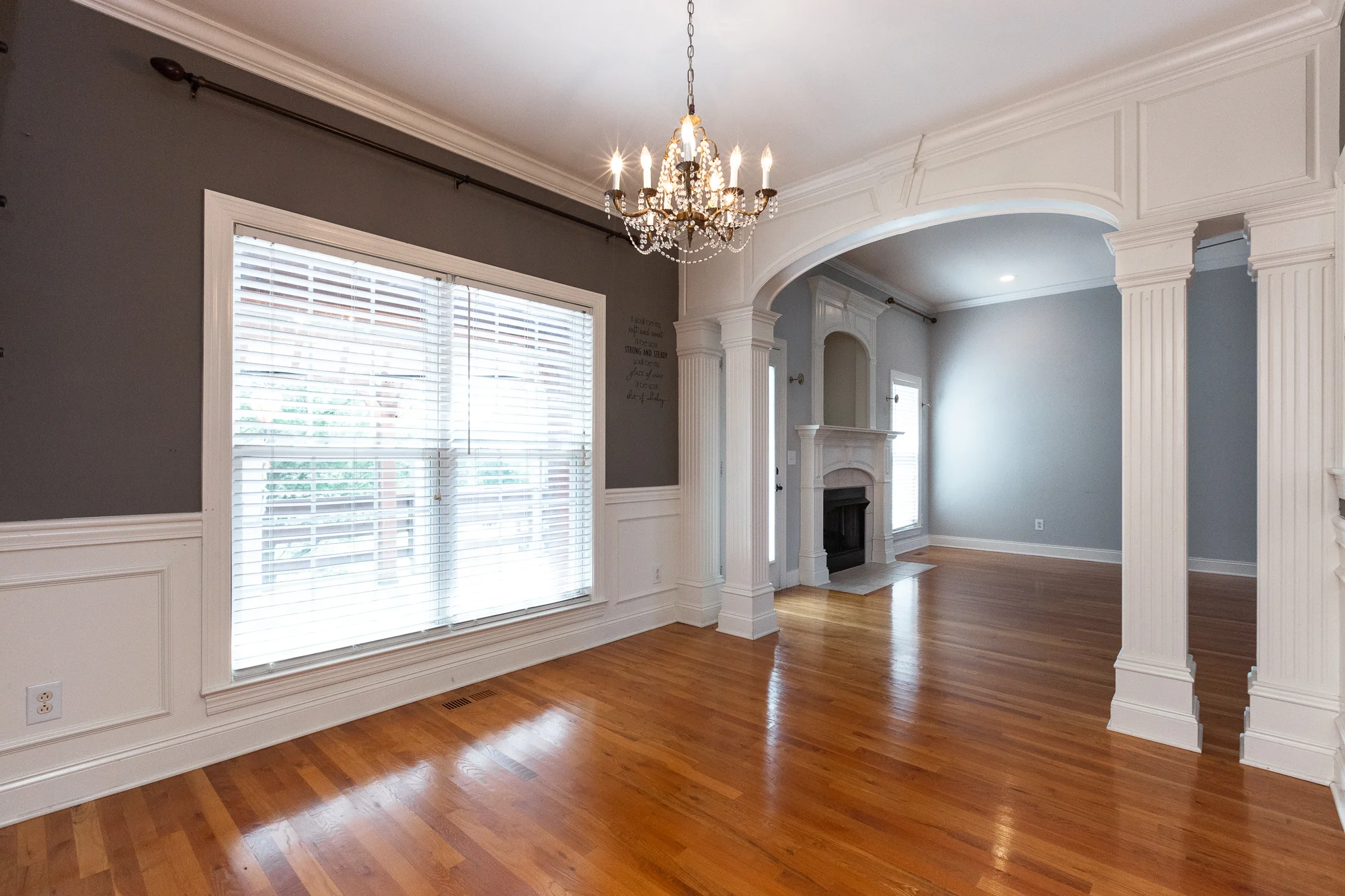 domophotos-real-estate-photography-3433 Genoa Dr-10.jpg