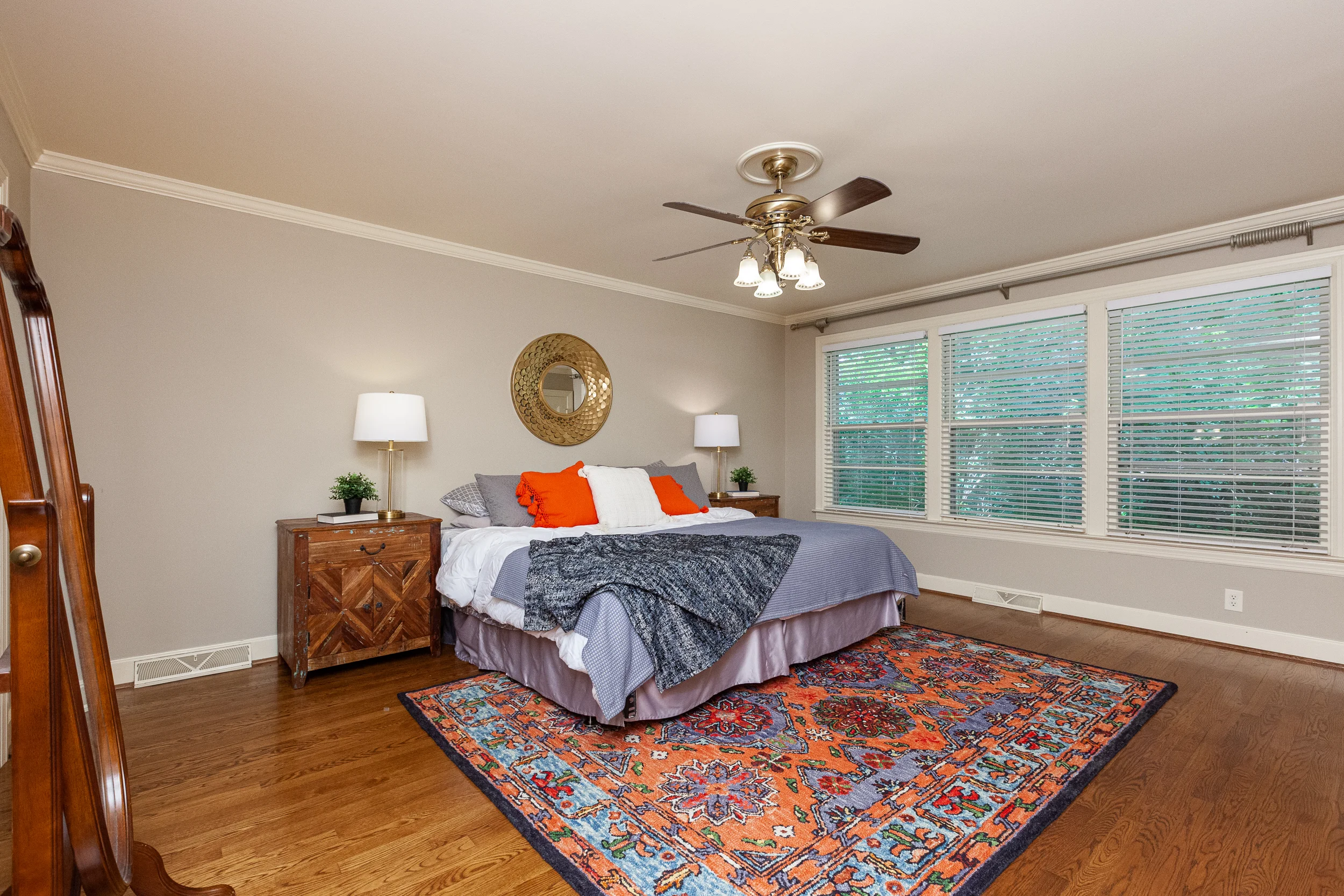 704 Summerly Dr-13.jpg