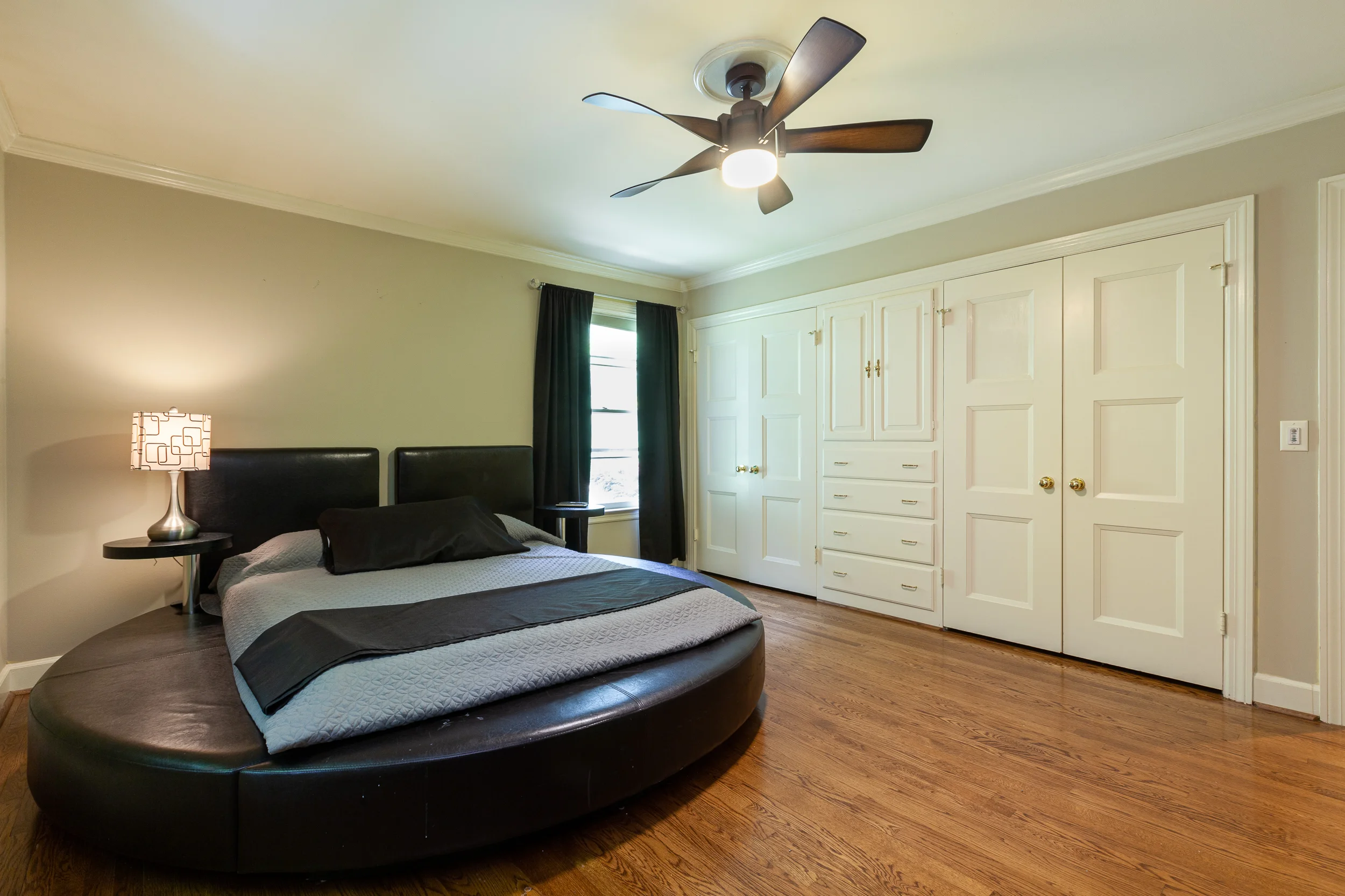 704 Summerly Dr-19.jpg