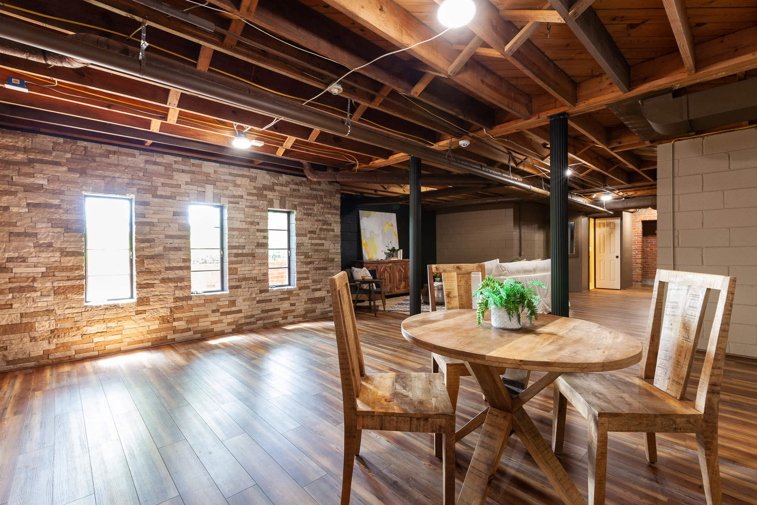 704 Summerly Dr-29.jpg