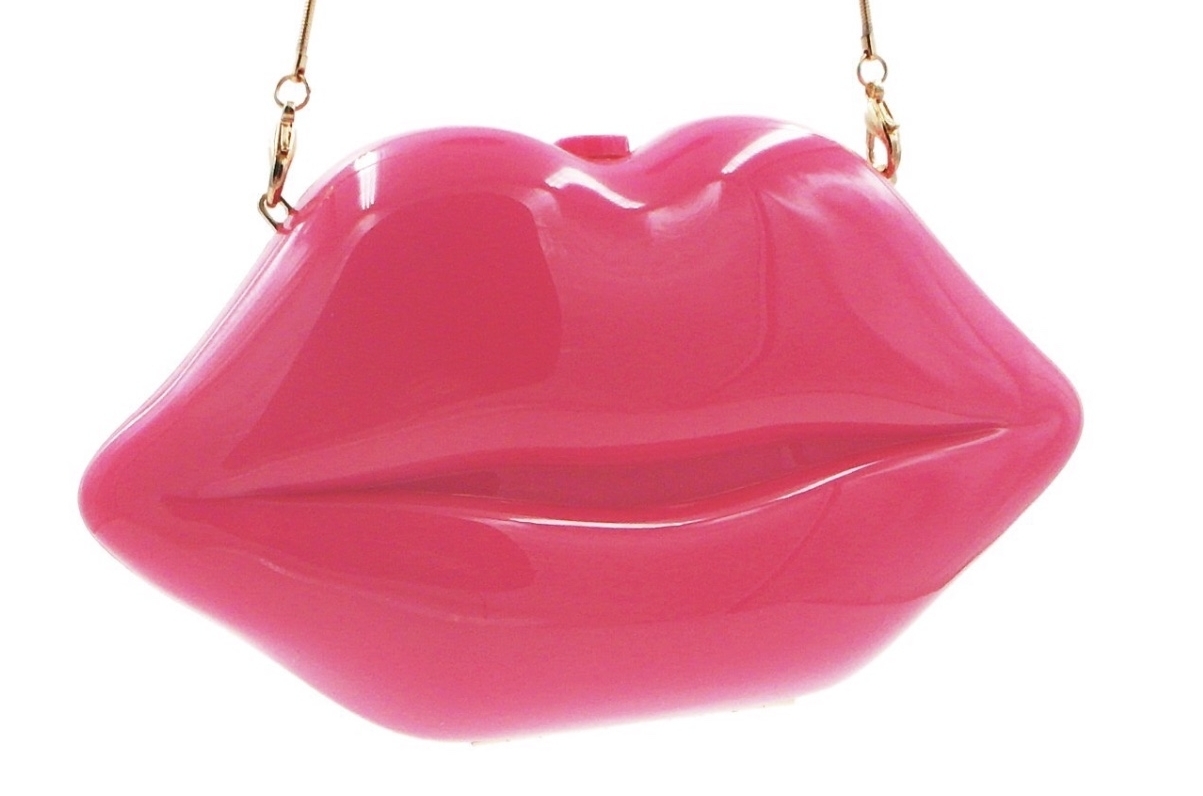 pucker up pink lip bag