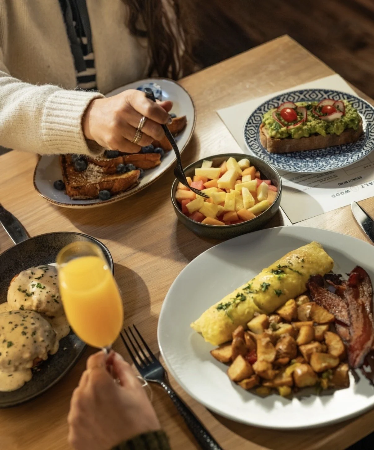 Weekend brunch at Salt Wood Kitchen & Oysterette in Marina, California