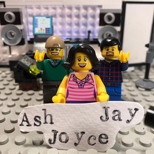 #tbt when I was immortalised in @time_town_ by @ashley.j.bates with @jayoliveryip till next time dudes, till next time. #backwardsfart #studiopidgeon #knockthetripodover #professionalwoman #outtakesarethebest