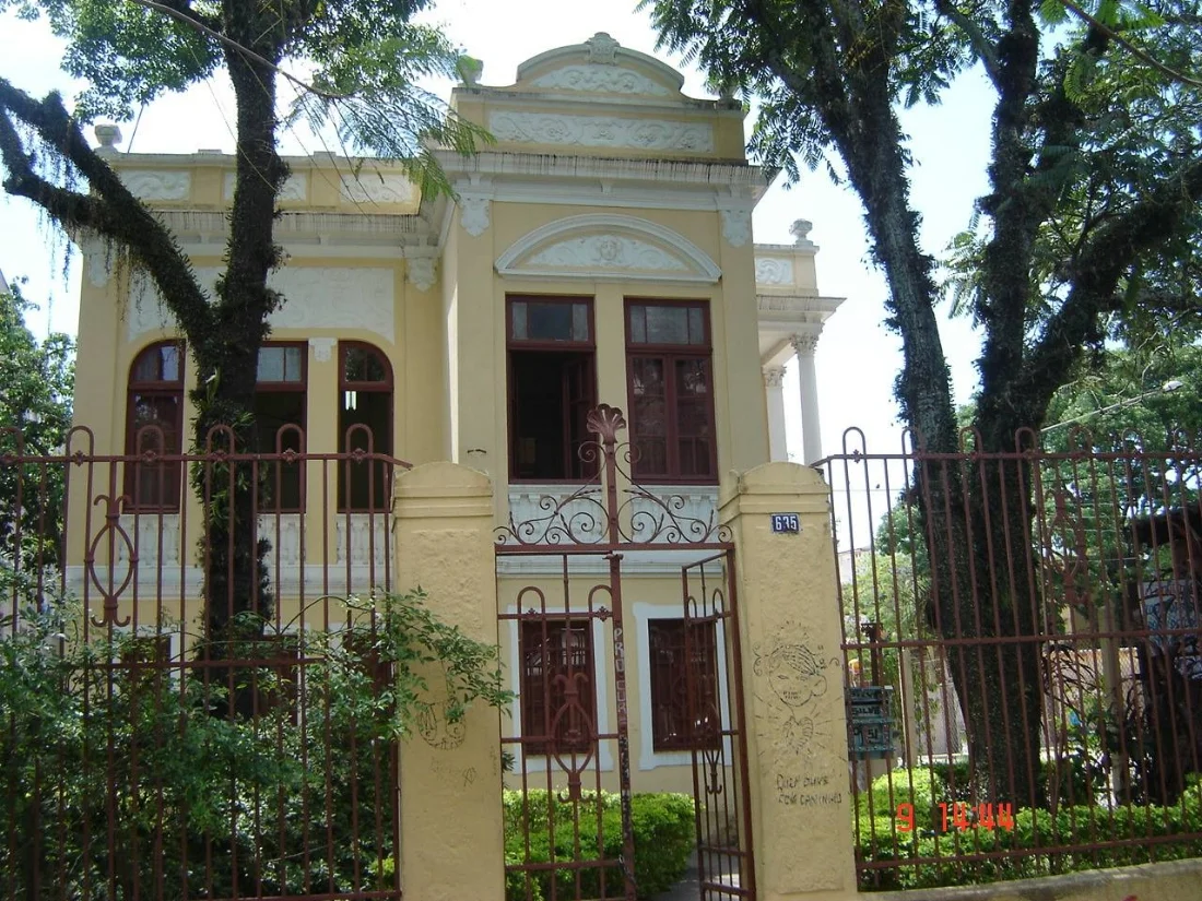 Casarão construído em 1919 passa pelas últimas adequações para receber a tradicional instituição da história musical da capital gaúcha