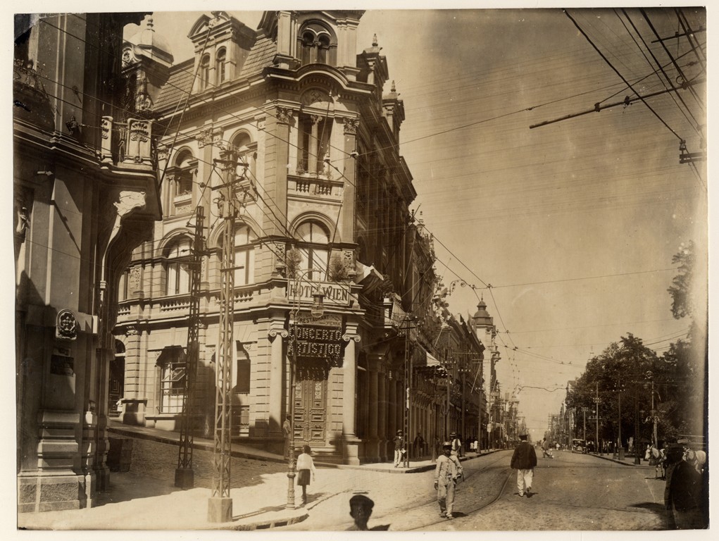 Hotel e Rest Viena c Gal Câmara dec 1920 - Copia.JPG