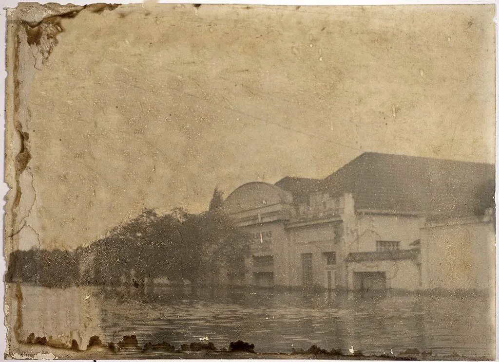 A fábrica de botões que virou uma badalada casa noturna do Quarto Distrito