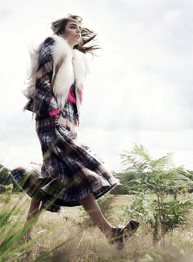Zuzanna-Bijoch-Bazaar-UK-Regan-Cameron-02-620x841.jpg
