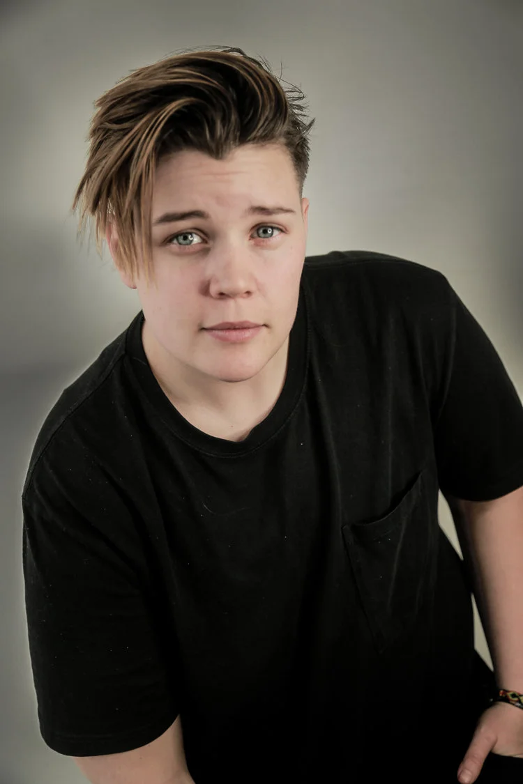 Danie+Easton+Headshot.jpeg