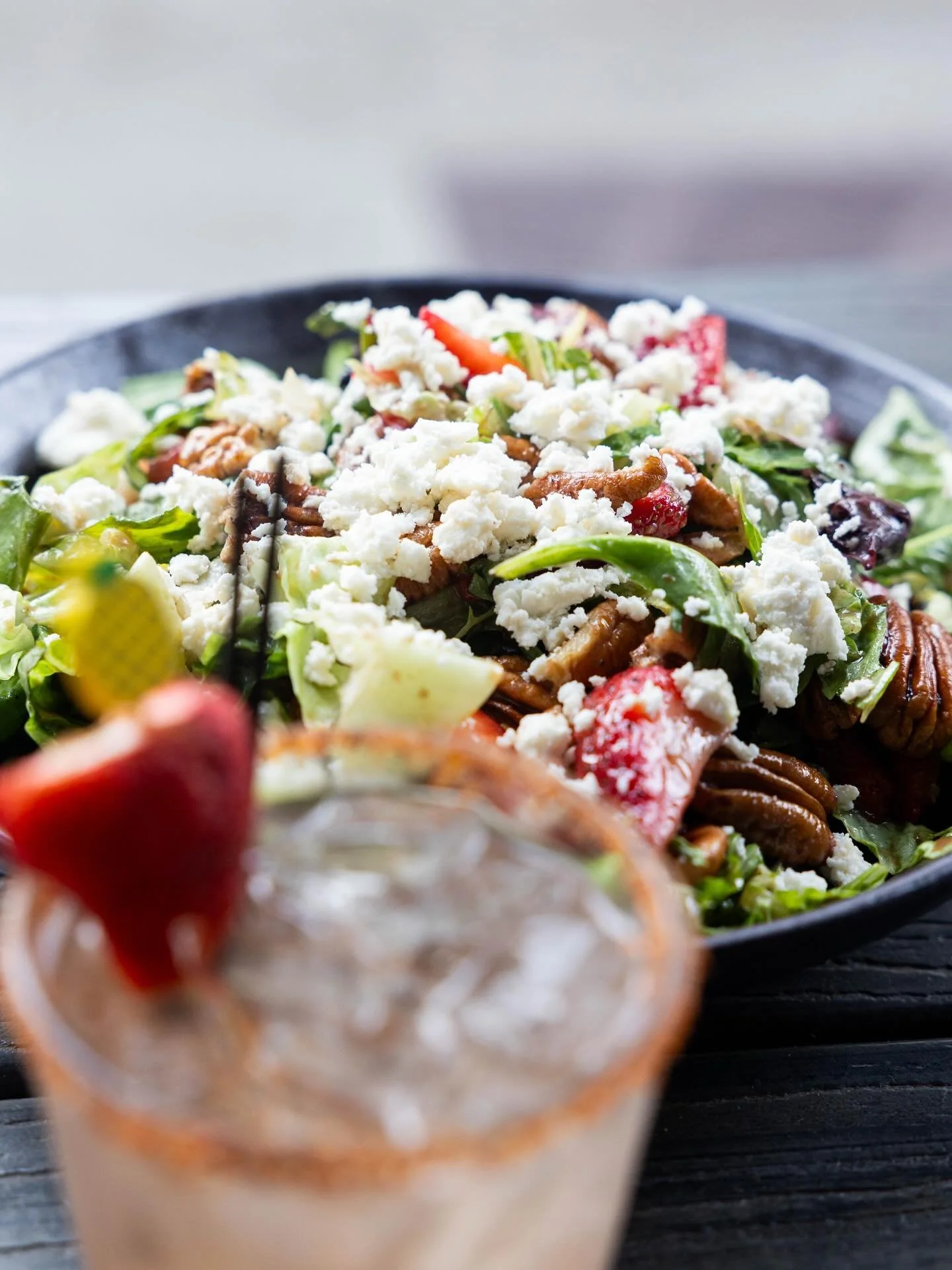 Fresh, crisp, and a little bit tipsy. Happy Hour plans = made