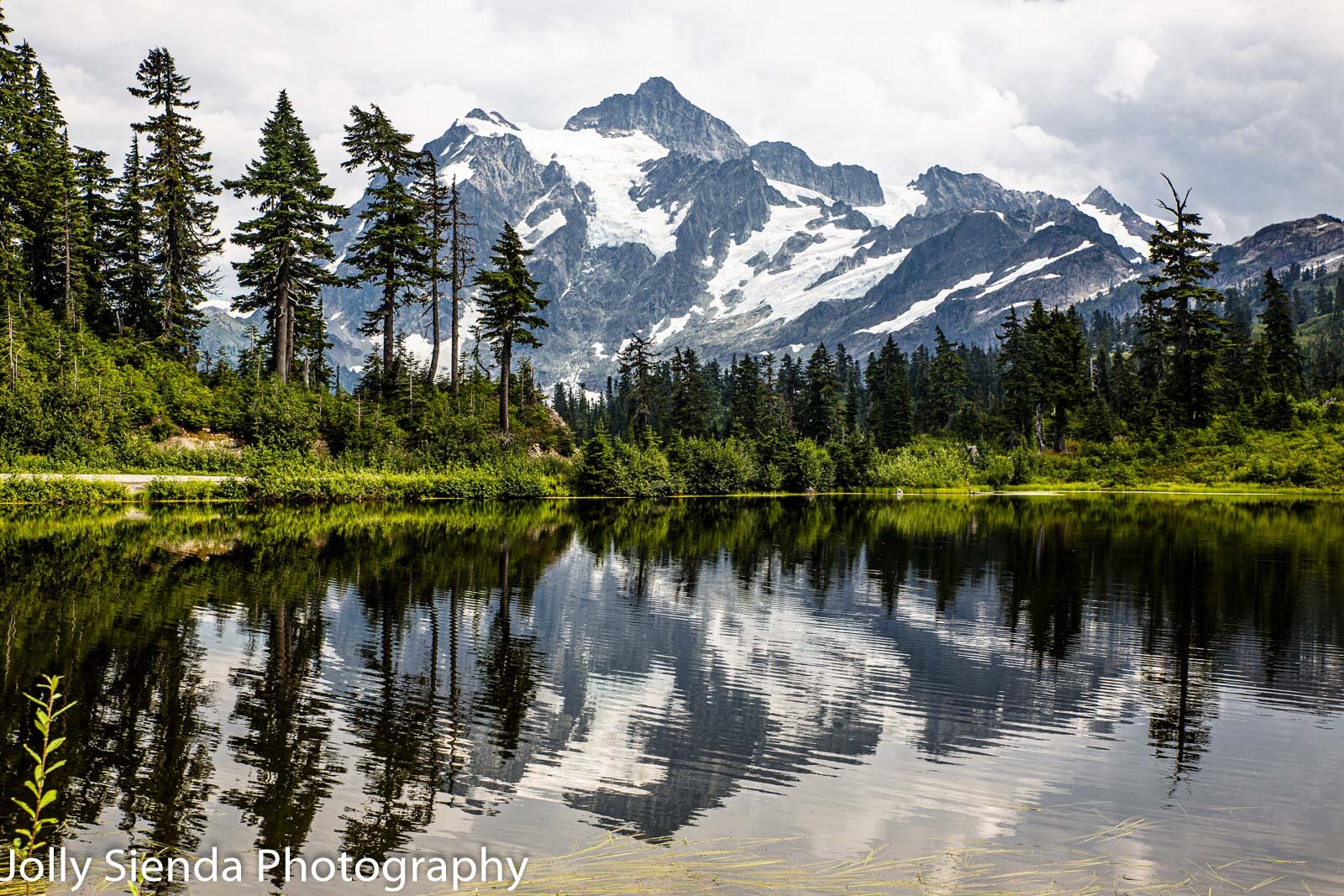Mount Shuksan and its reflection at Heather Meadows