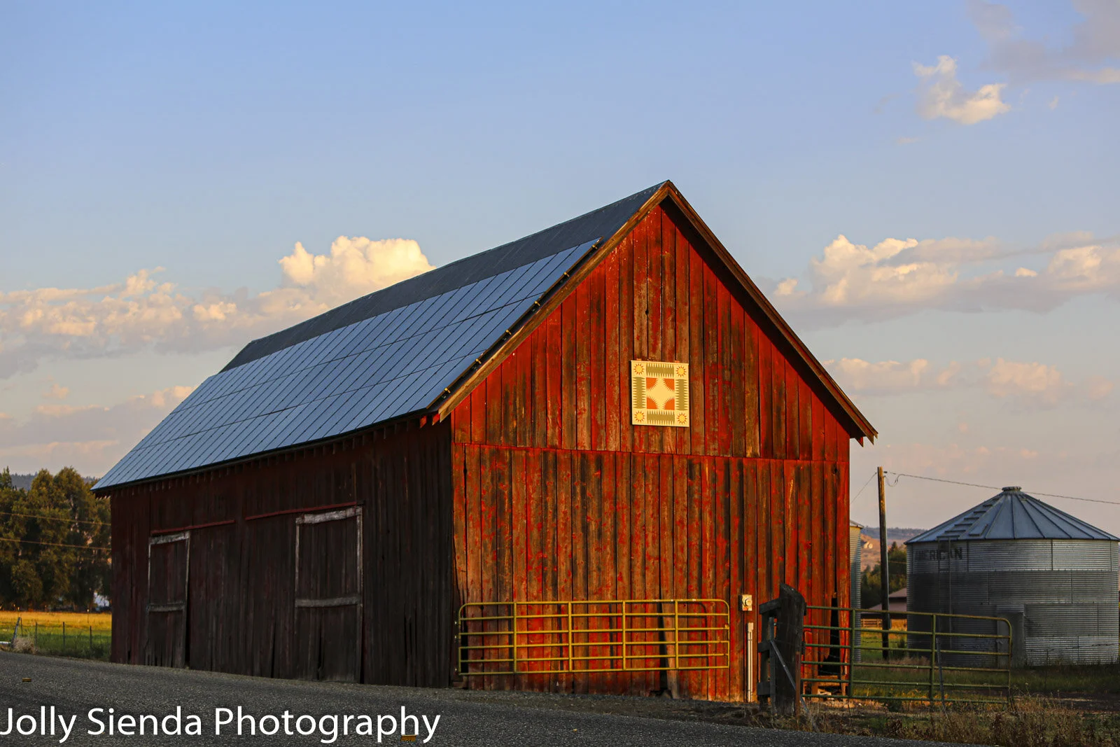 Old Fredrick Farm and Erickson Quilt