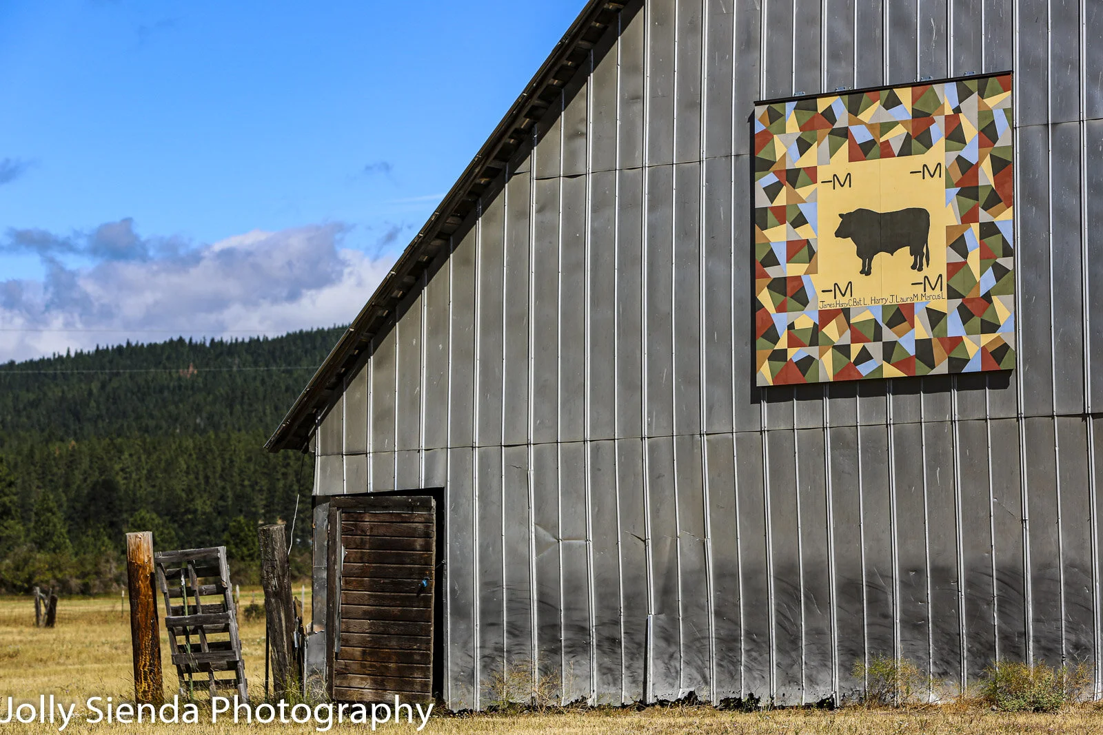 Masterson Farm, barn and quilt