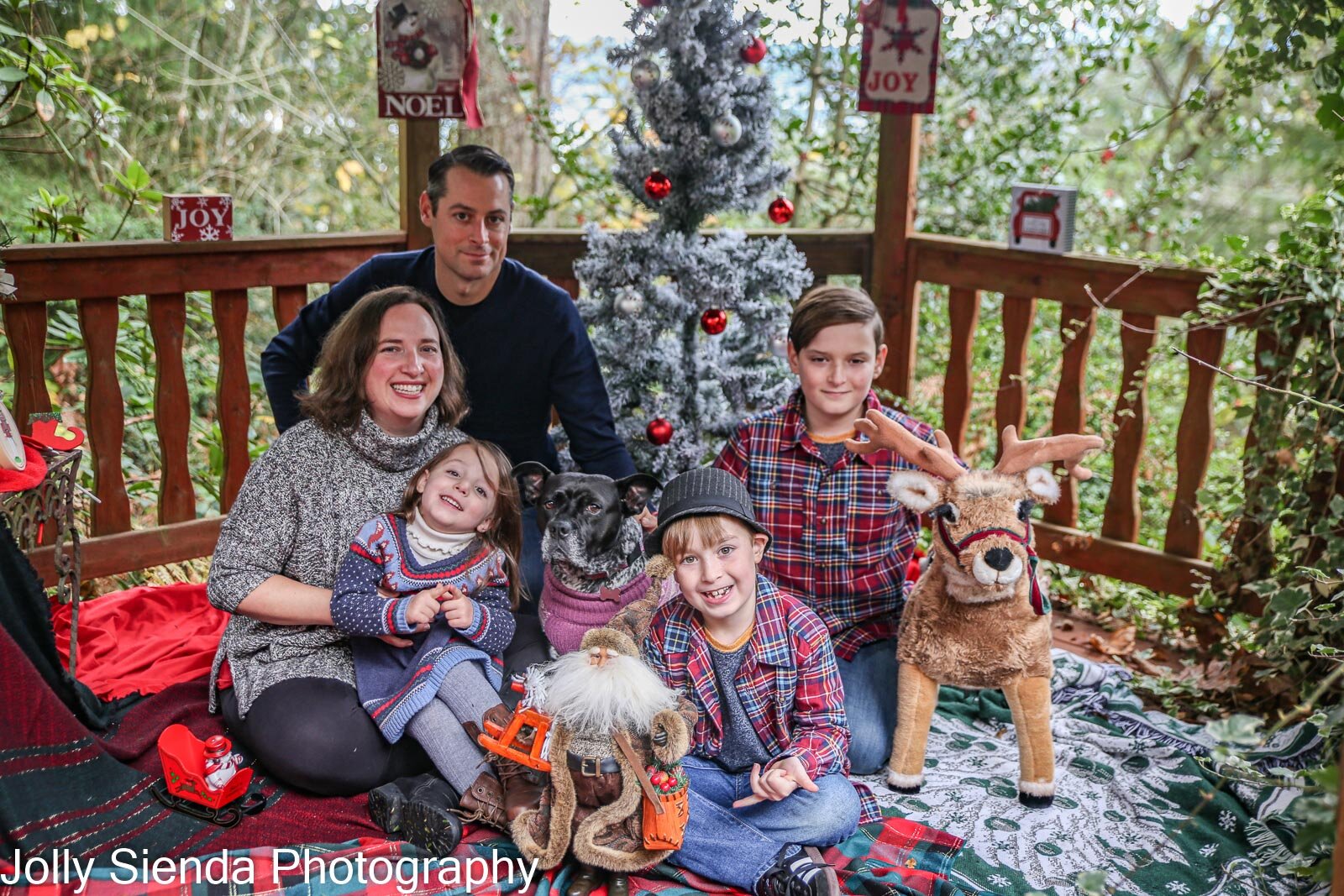 Monica Heffernan family holiday photo session