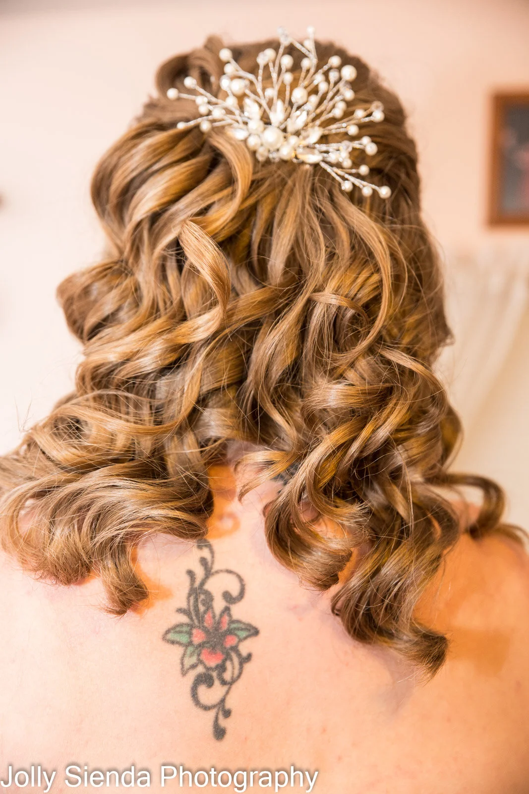 Beautiful bridal hair wedding photography