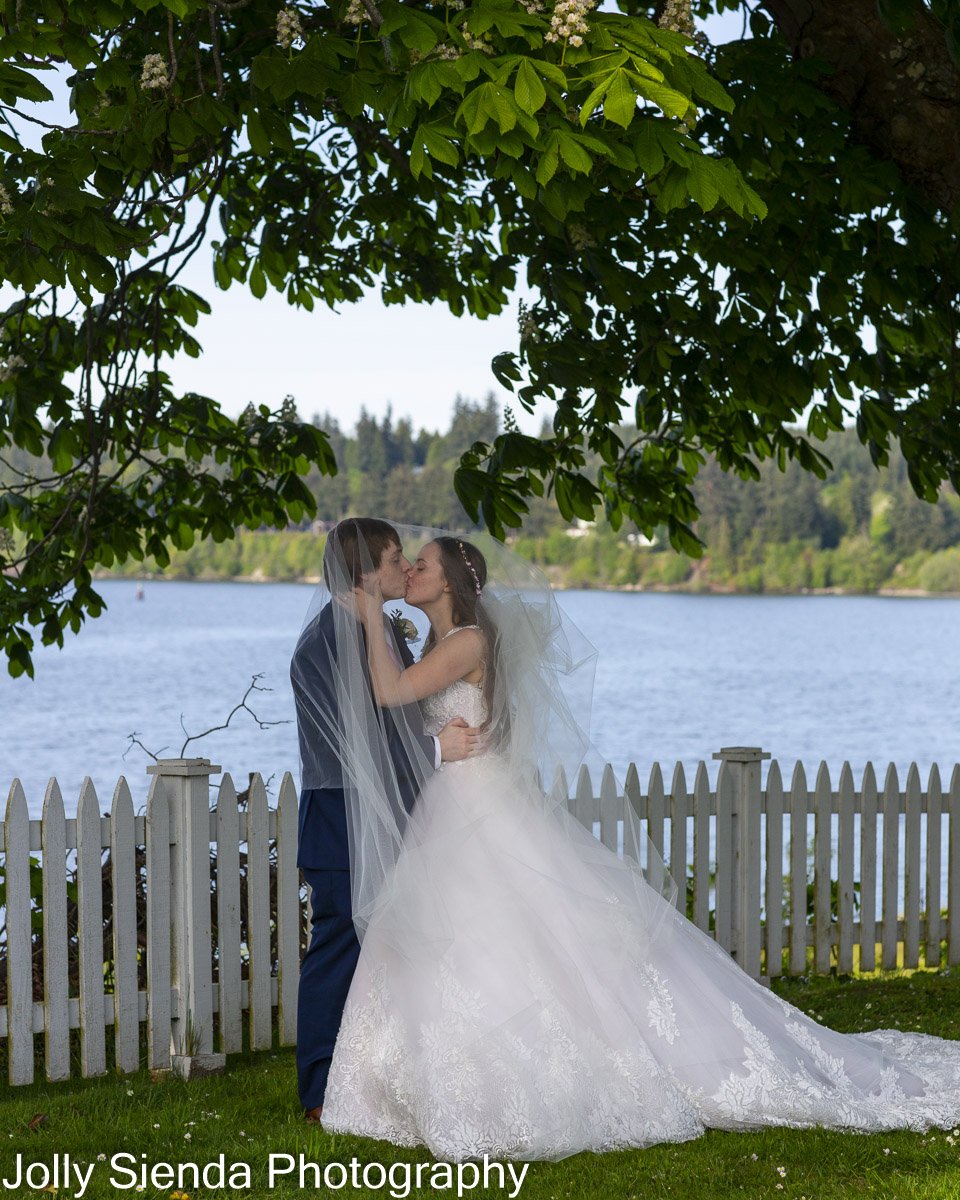 Lilly and Aaron Shouldis wedding photography