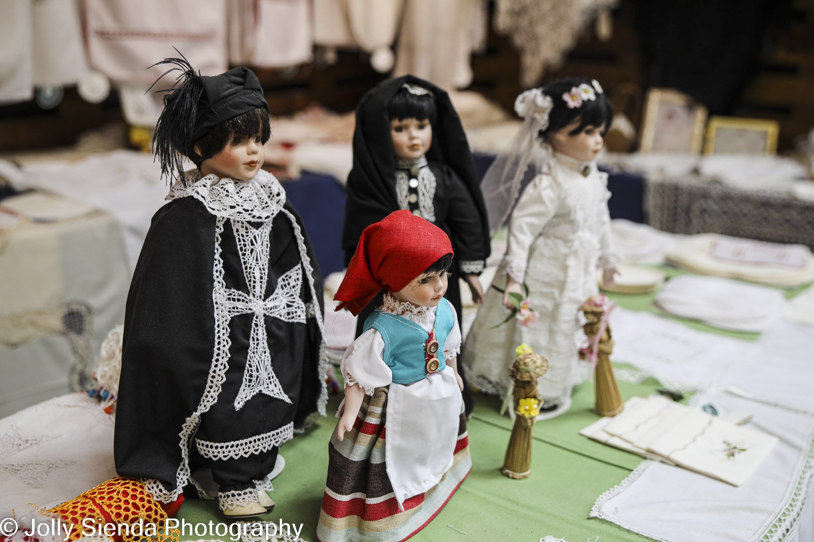 Maltese dolls at the market