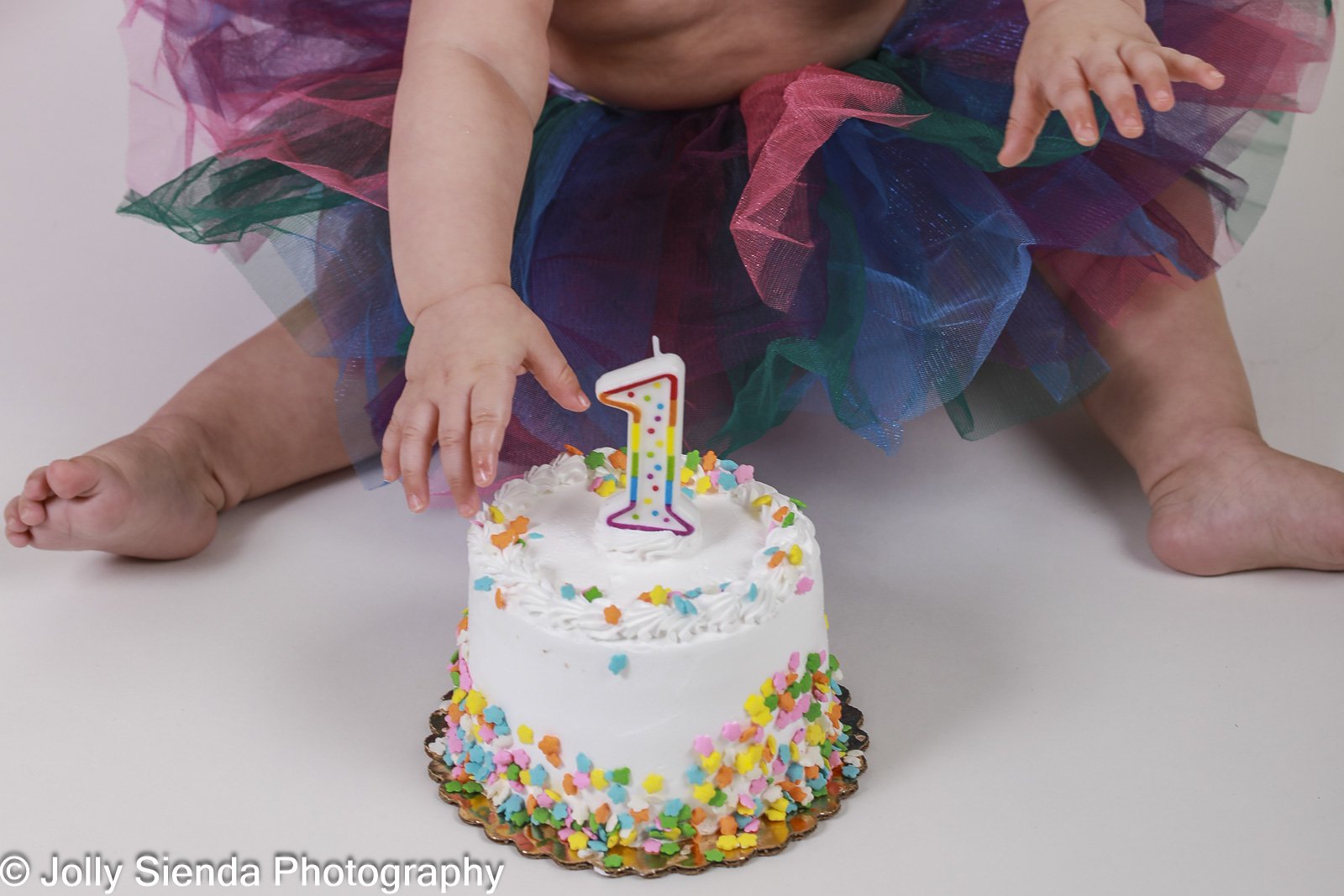 One-Year birthday Cake Smash photo sessions with Jolly Sienda Ph