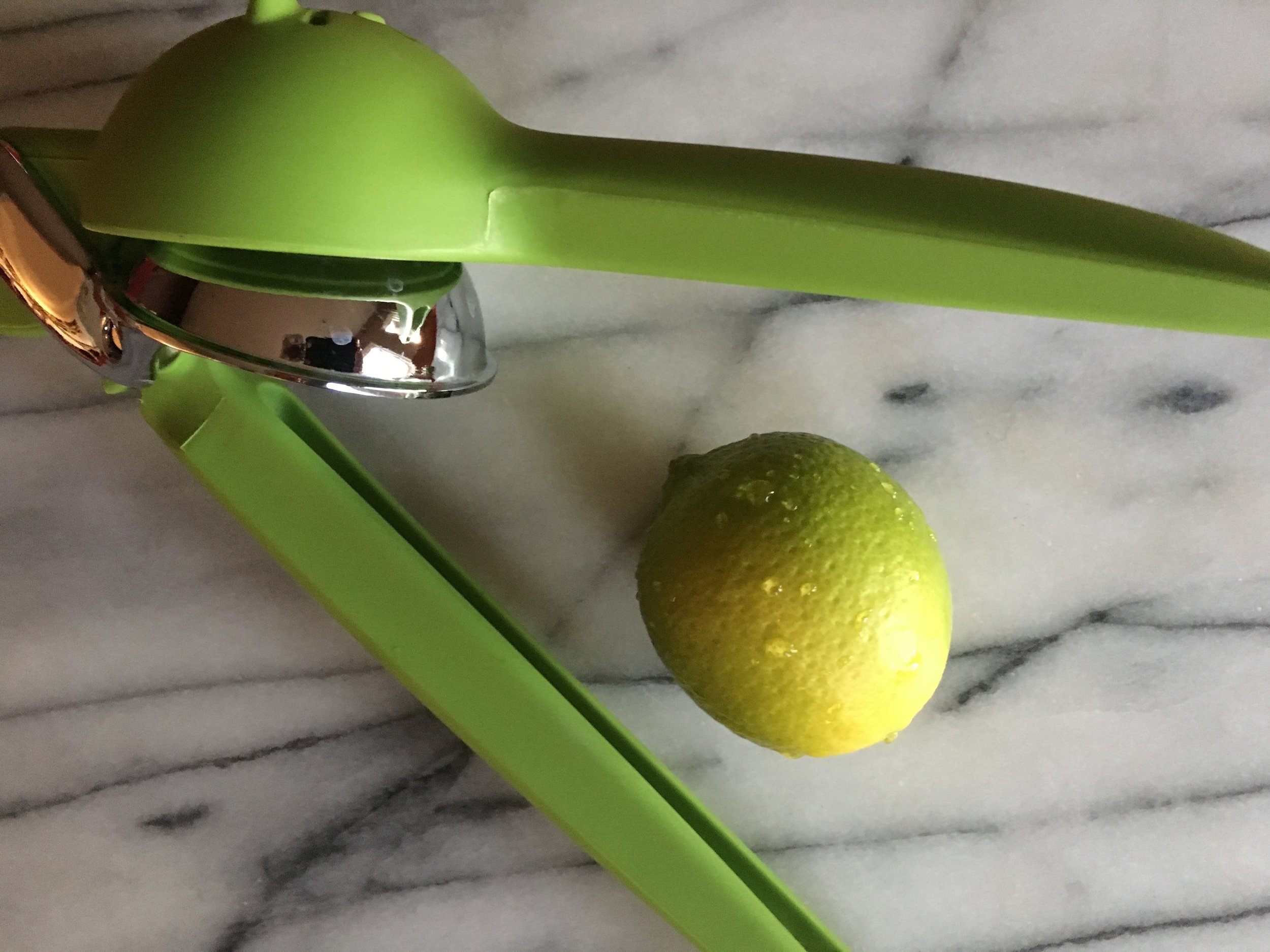 Chef’n FreshForce Citrus Juicer with ‘Bearss’ lime