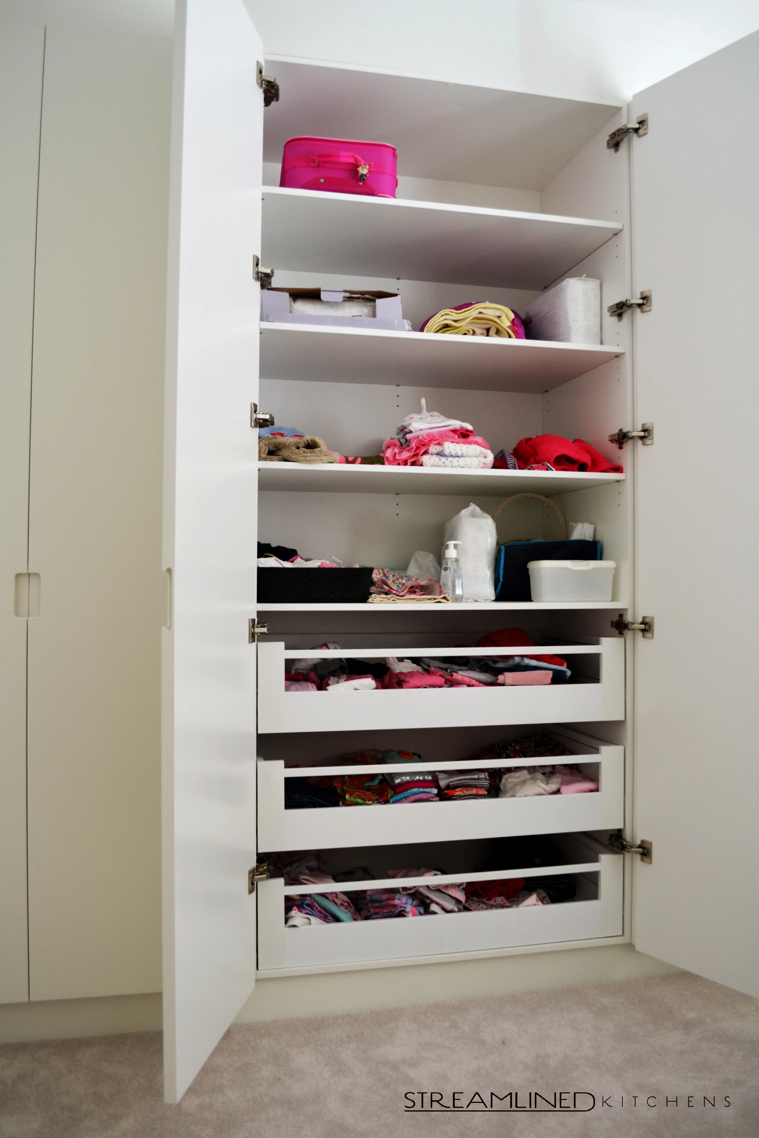 streamlined robe.jpg