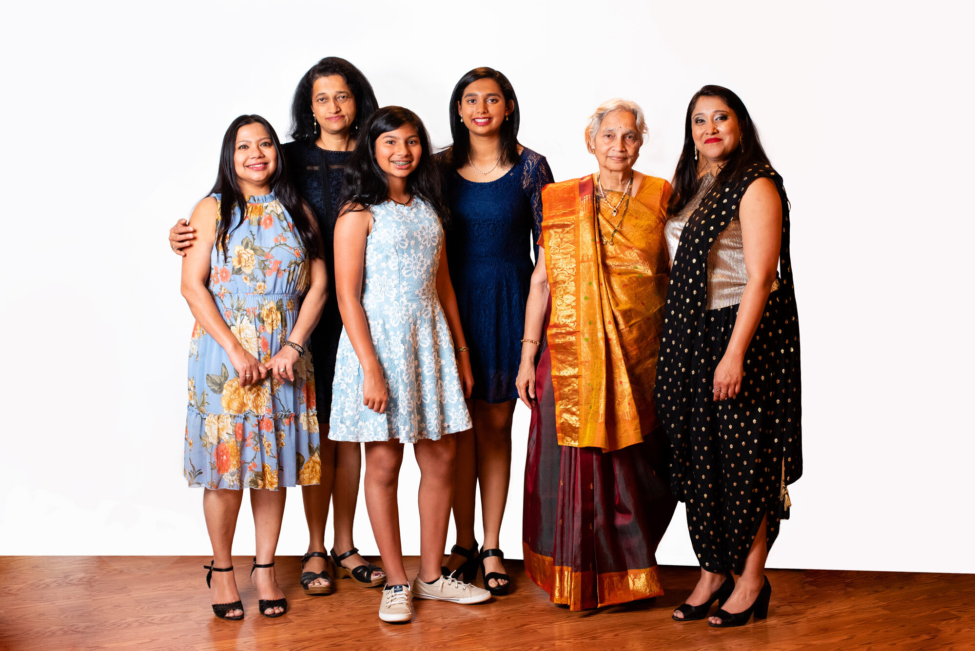 PriyaGraduationParty2019-Portraits-55.jpg