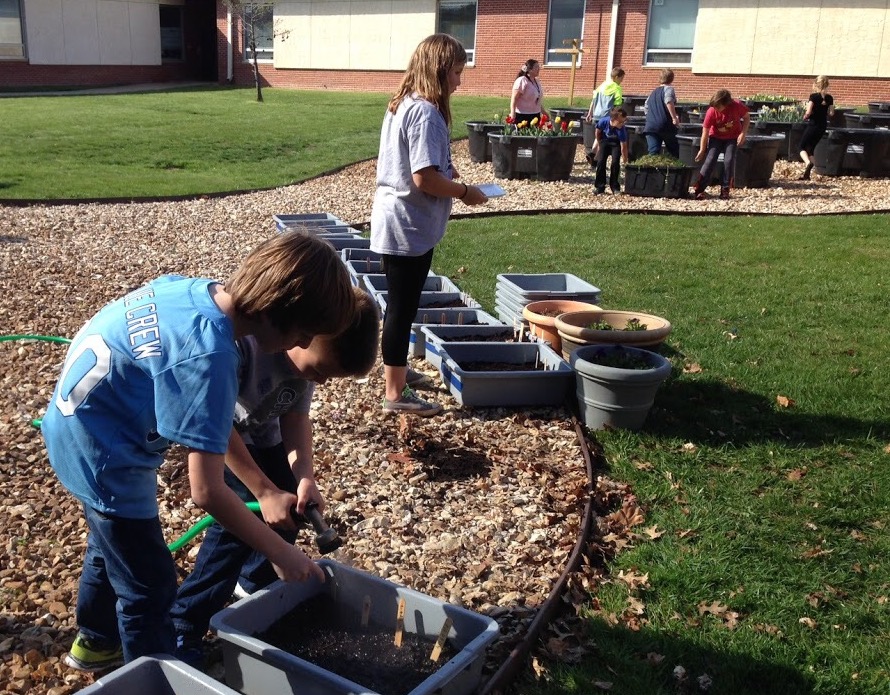 students-planting-in-spring.JPG