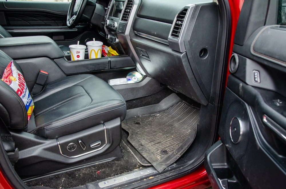 Dirty front interior before detailing