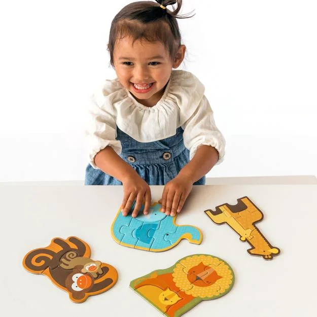 Petit Collage Safari Babies Puzzle 5.jpg
