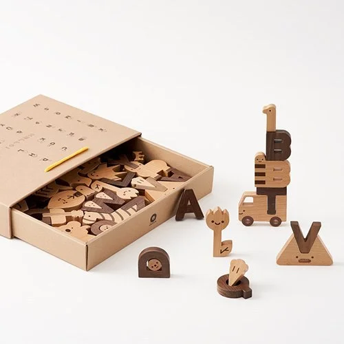 oioiooi-wooden-alphabet-blocks-mybubbabox-australia-au