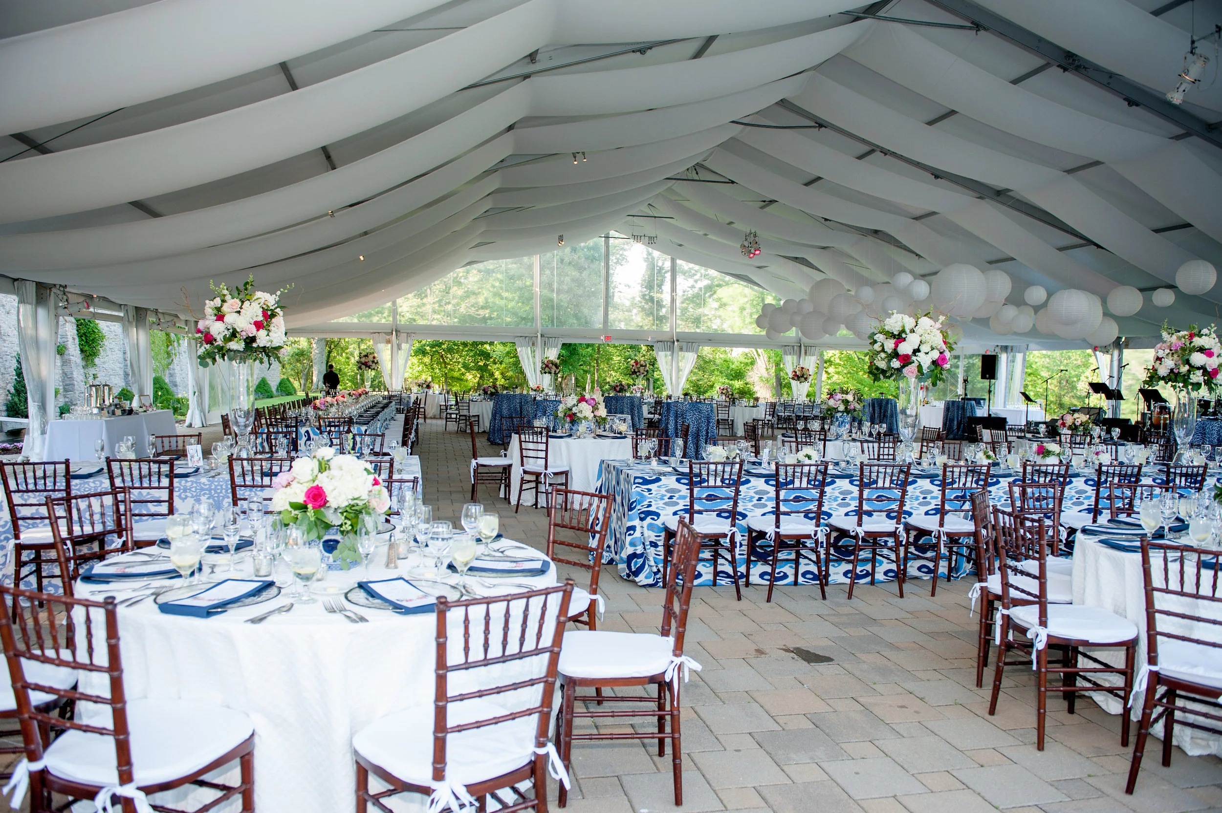 Florals by Yellow Canary Floral & Event Design. Photo by MTA Photography