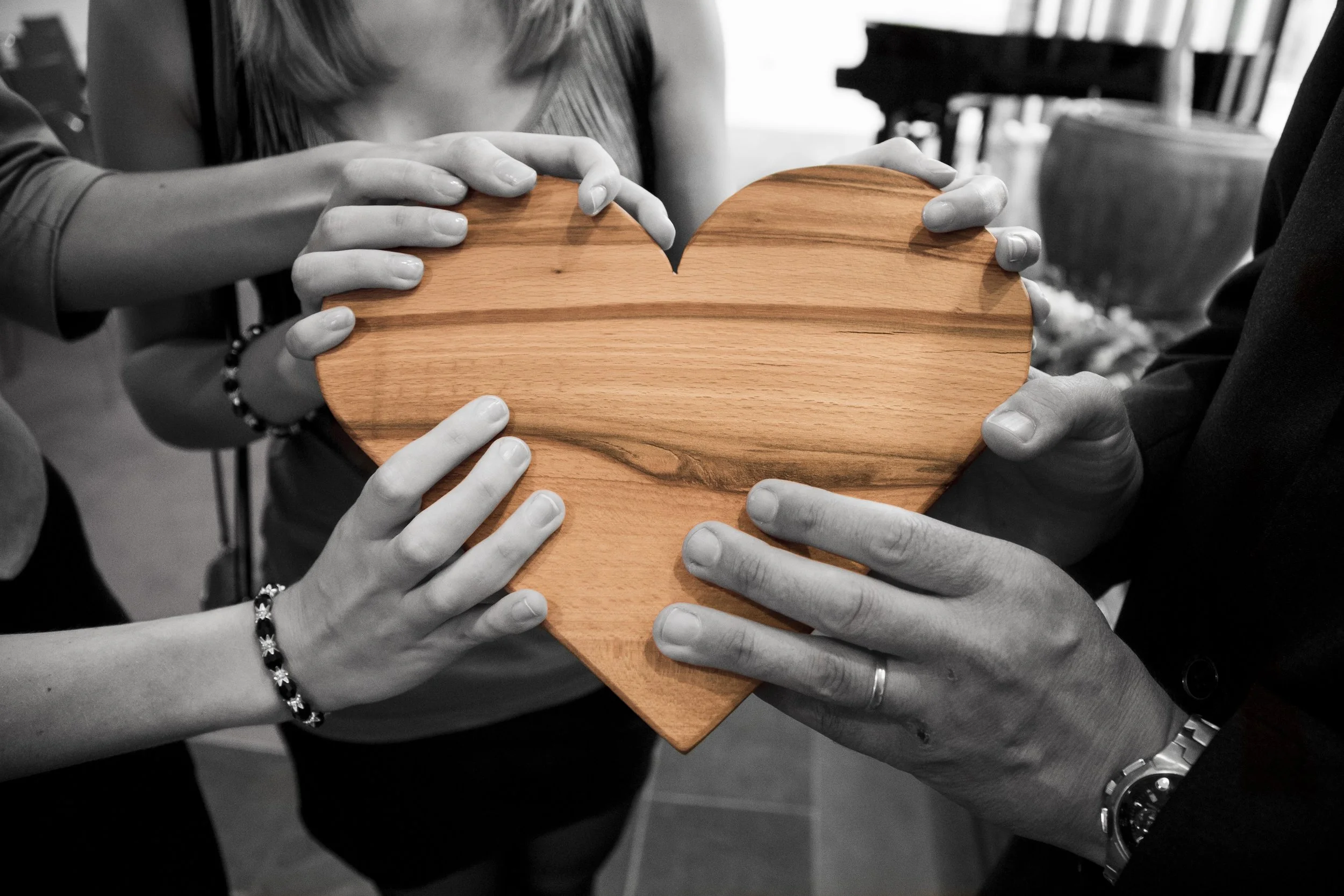 Hands Heart pexels-photo-433495.jpeg